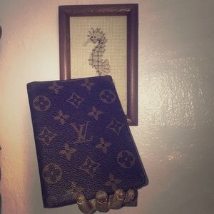 Louis Vuitton Passport Holder *Authentic* Used